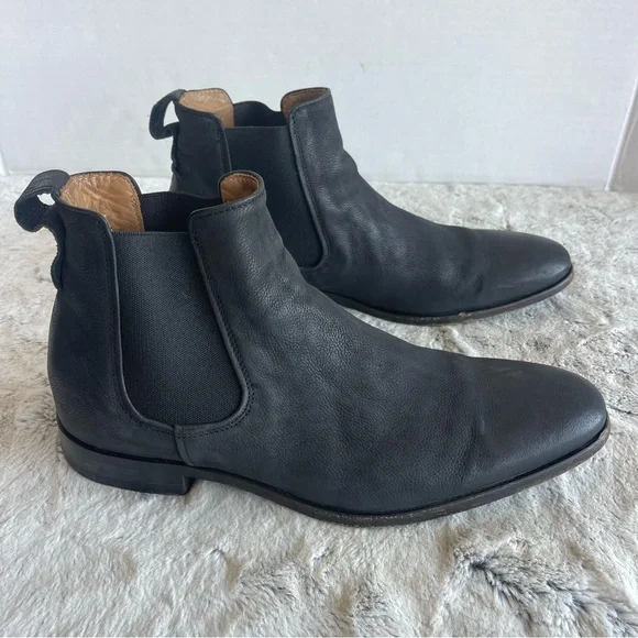Vince Men's Black Leather Chelsea BootsSize 8.5 Made In Italy